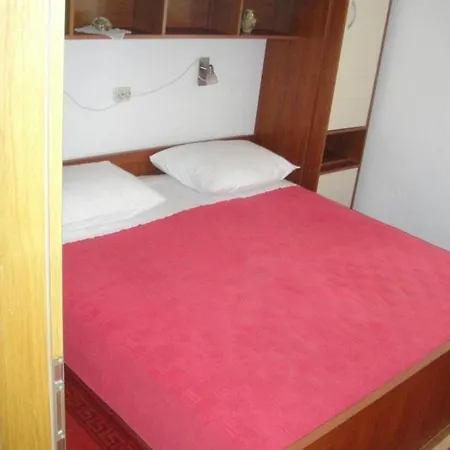 Ivan Orlic Lejlighed *