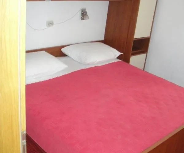 Ivan Orlic Apartman *